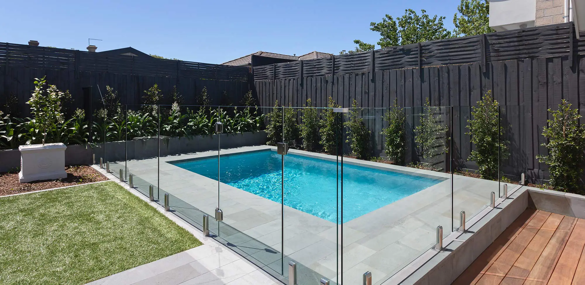 pool fencing