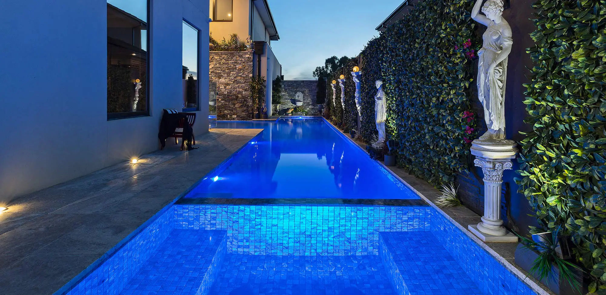 pool lighting